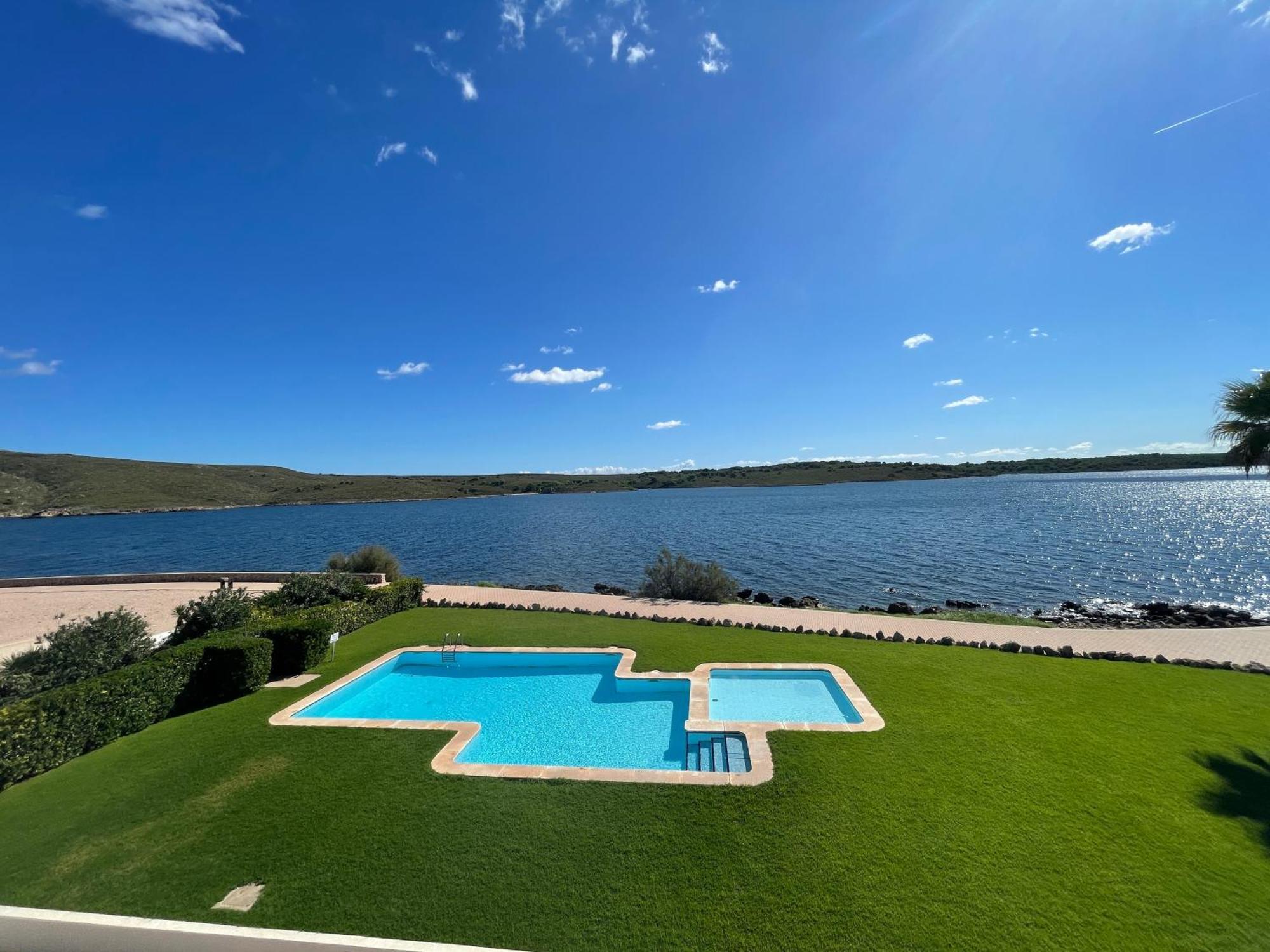 Es Castell 2 4 By Som Menorca Appartement Fornells  Buitenkant foto